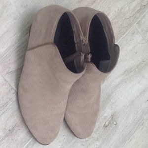 Blondo waterproof ankle boots